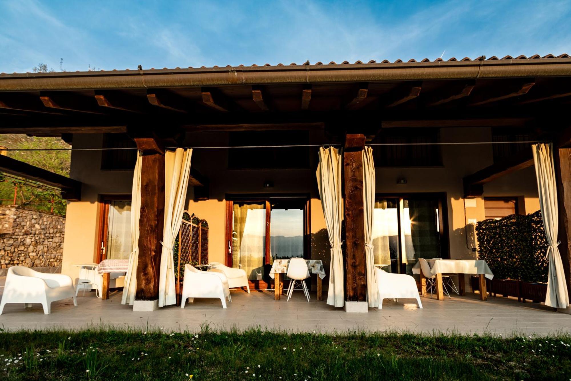 Agriturismo Da Gesi Sale Marasino Exterior foto
